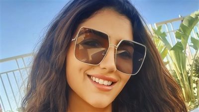 مي عمر تثير الجدل في أحدث ظهور لها.. شاهد