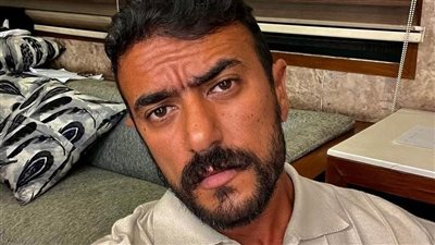 أول ظهور لـ أحمد العوضي بعد انفصاله عن ياسمين عبد العزيز