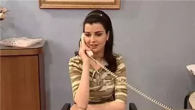بعد ان اشتهرت بإسم (الانسة وردة) في مسلسل يوميات جميل وهناء .. اليكم كيف تحولت هذه الفنانة السورية وسقط من قمة الجمال.!