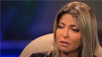 بكت وابكت معها كل محبيها .. الفنانة الرقيقة على غانم تشرح ما فعله معها زوجها وټنهار بالبكاء امام شاشات التلفاز .!