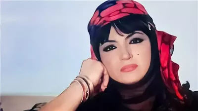 أصبحت عجوز بدينة وفقدت جمالها.. إطلالة مفزعة للفنانة سميرة توفيق بعمر الـ 88 عام.. شاهدوا كيف تغيرت 180 درجة الآن!!