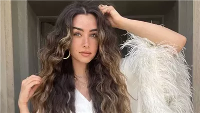 دون الحاجة للرجيم .. الفنانة هنا الزاهد تكشف عن عشبة بسيطة نزلت من السماء متوفرة في كل مطبخ تسد الشهية وتنقص الوزن فوراً وبأيام.!!