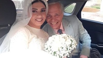 مفاجأة بشأن مهنة زوجة محمود عامر.. لن تصدق ماهي؟