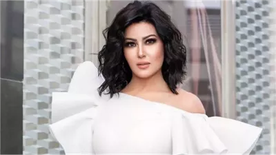 حفلة خطوبة الفنانة سمية الخشاب تشعل مواقع التوصل الاجتماعي وطلبت أن تكون العصمة في يديها.. وهذا أول 