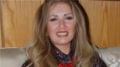 لن تتخيل اطلاقاً ما فعله عادل إمام مع الفنانة آثار الحكيم فأقسمت بالله أن لا تغفر له طوال حياتها!! 