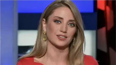 ماذا فعلت أجمل مذيعة عربية عندما اعتقدت انها ليست على الهواء..