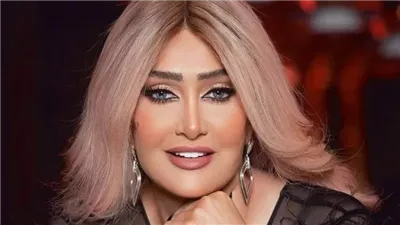 تحول جذري وصاډم غادة عبد الرازق صارت النسخة الثانية من كندة علوش!!.. الفنانة تحير الجميع بشكلها الجديد!! والجمهور: 