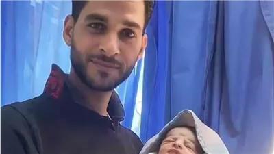 أصغر جد في الوطن العربي.. لن تصدقوا كم يبلغ عمره والمفاجأة بعمر ابنته التي زوجها في عز طفولتها؟!