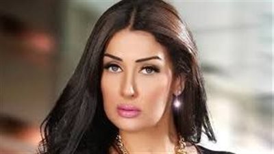 غادة عبدالرازق تثير الجدل والجمهور يعلق 