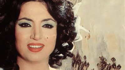أصبحت عجوز بدينة وفقدت جمالها.. إطلالة مفزعة للفنانة سميرة توفيق بعمر الـ 88 عام.. 