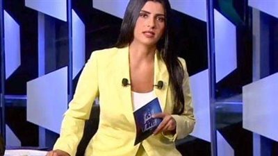 “تفاعلت بشكل غير طبيعي”.. أشجع إعلامية في “قناة الحدث” تنفعل بشدة على إعلامي إماراتي وتلقنه درساً مؤلماً 
