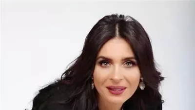 دينا تكشف سبب طلاقها من أزواجها الـ 9.. والمفاجأة في مفهومها عن الحب؟!