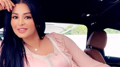 أرقام خيالية تفوق التوقعات .. لن تصدق كم تبلغ ثورة  الفنانة السعودية ريم عبدالله والمفاجأة في مصدرها ؟