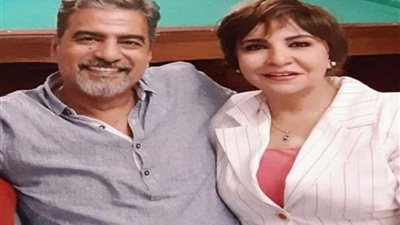 فاطمة الكاشف تفجر مفاجأة: نجمة كبيرة كانت معجبة بجوزي جمال عبد الناصر وبتجري وراه