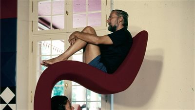 الكرسي اللي مينفعش يبقى عند العرب 
