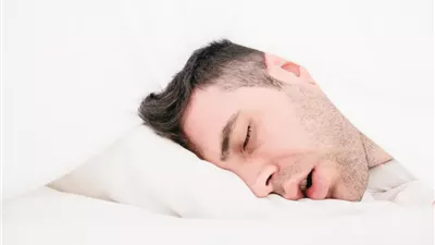 لا تنام وحيدا !! لماذا حذرنا النبي محمد عن نوم الرجل منفرداً ؟