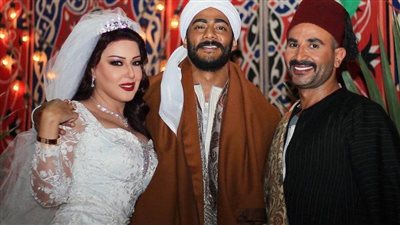 سألوا سمية الخشاب عن سبب طلاقها وخړاب بيتها؟ فكشفت أحمد سعد على حقيقته وما كان يقوم به كل ليلة ولم تعد تتحمل!!